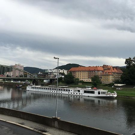City Apartment Decin Exterior foto
