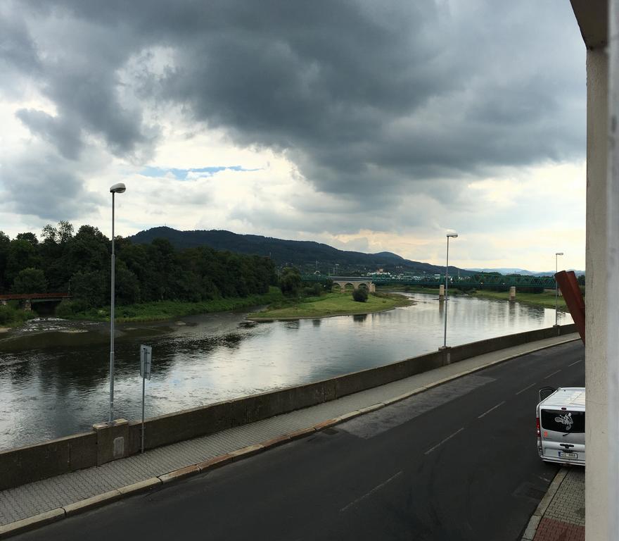 City Apartment Decin Exterior foto